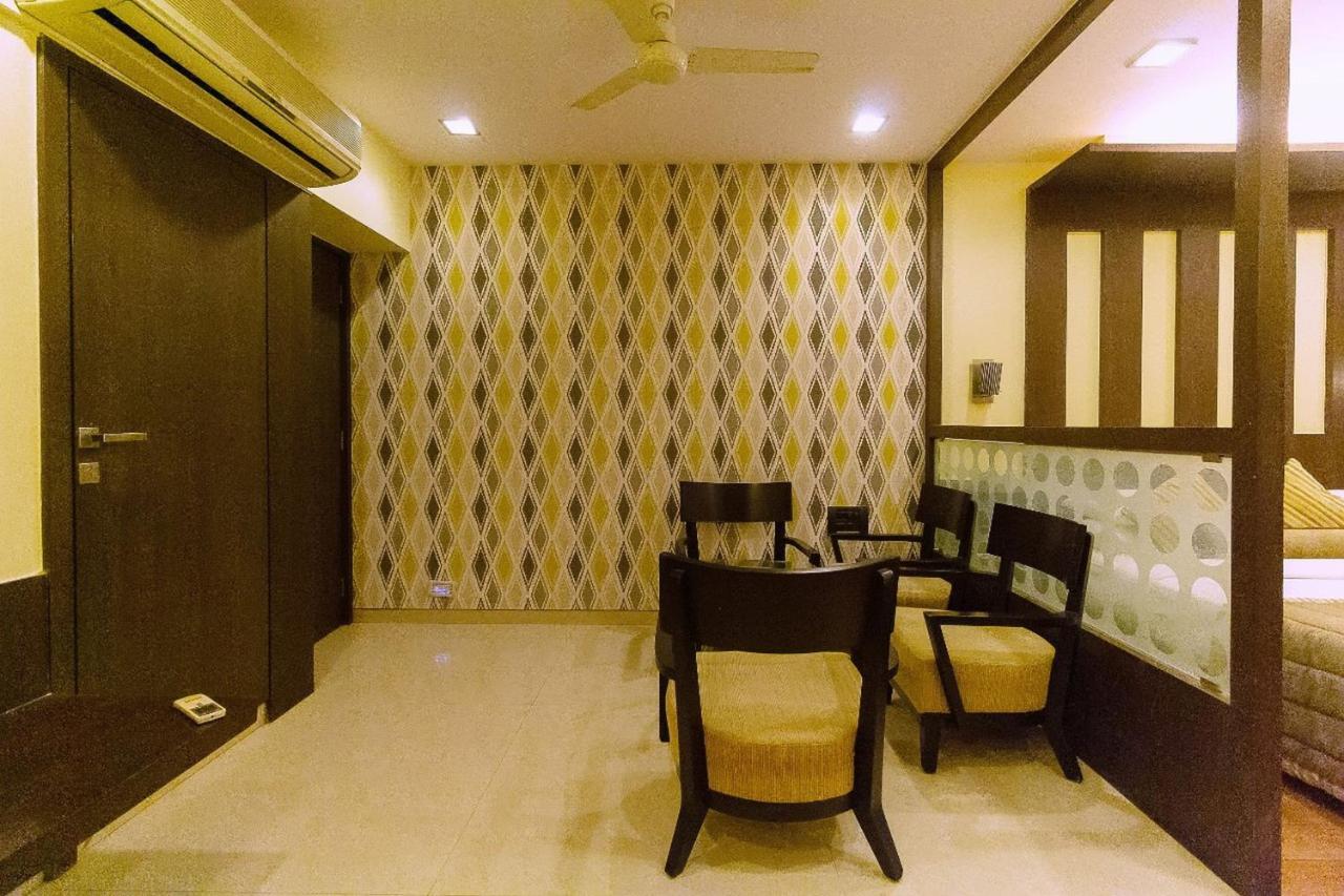 Hotel Silver Inn Mumbai  Buitenkant foto